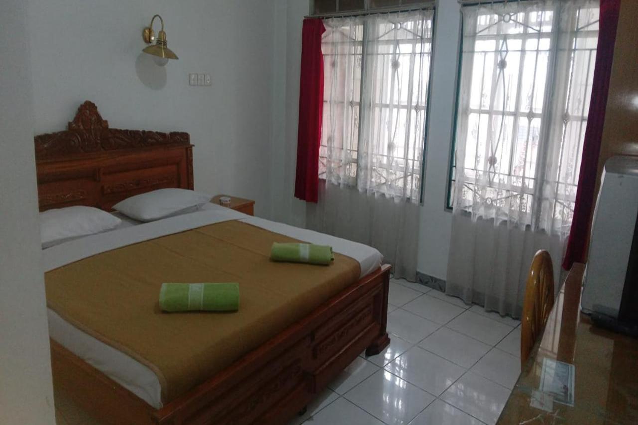 Hotel Asia Bukittinggi Esterno foto