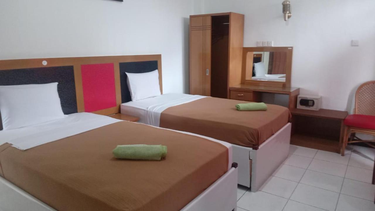 Hotel Asia Bukittinggi Esterno foto