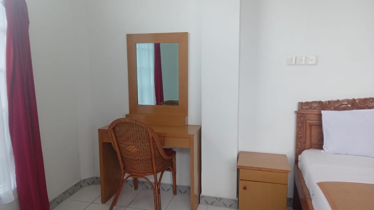 Hotel Asia Bukittinggi Esterno foto