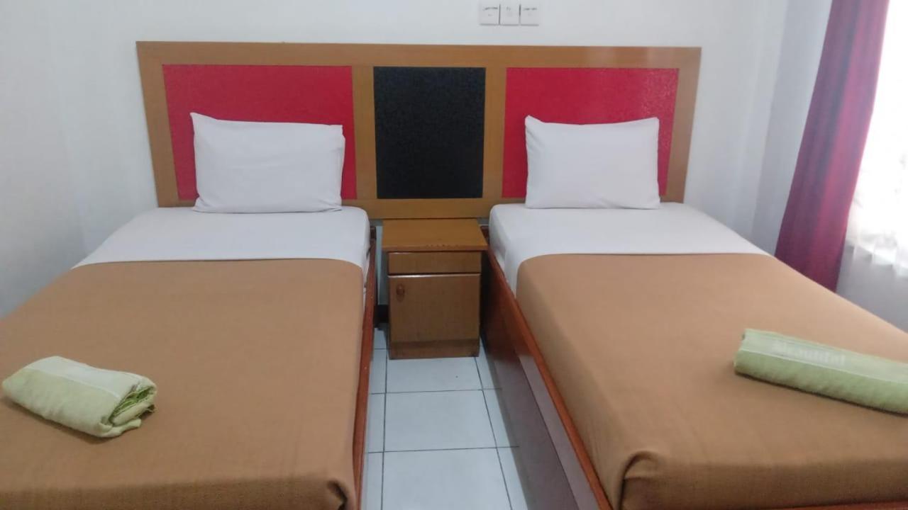 Hotel Asia Bukittinggi Esterno foto