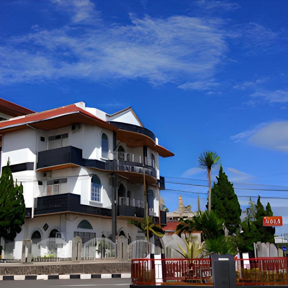 Hotel Asia Bukittinggi Esterno foto